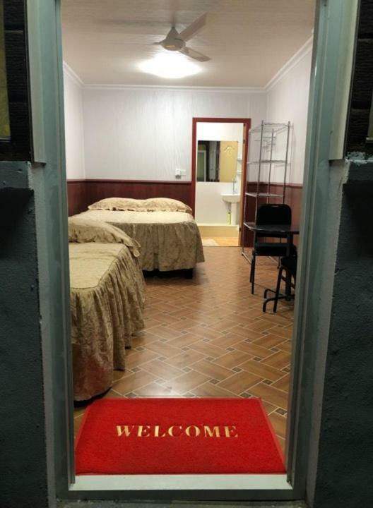 The Village Backpackers Nuku'alofa Εξωτερικό φωτογραφία